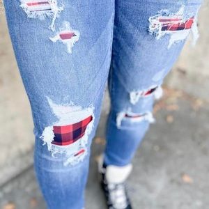 Judy blue Buffalo plaid patch jeans